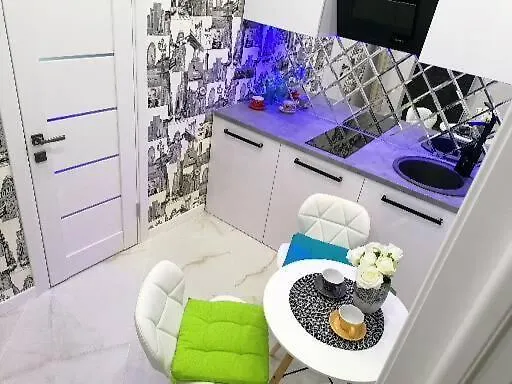 Сам Центр Міста! Оперний 5Хв Apartment Lviv