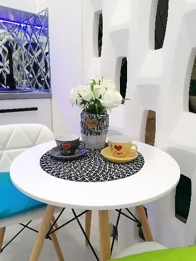 Сам Центр Міста! Оперний 5Хв Apartment Lviv